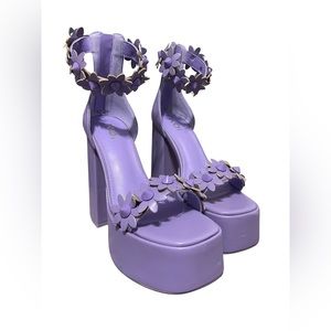 SIZE 6 PURPLE KOI PLATFORM HEELS